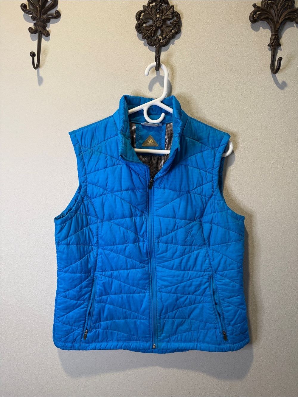Lightweight Quilted Sleeveless Vest - Bright Blue